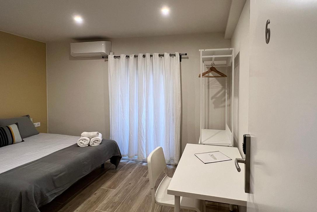 Oliveta Hostal