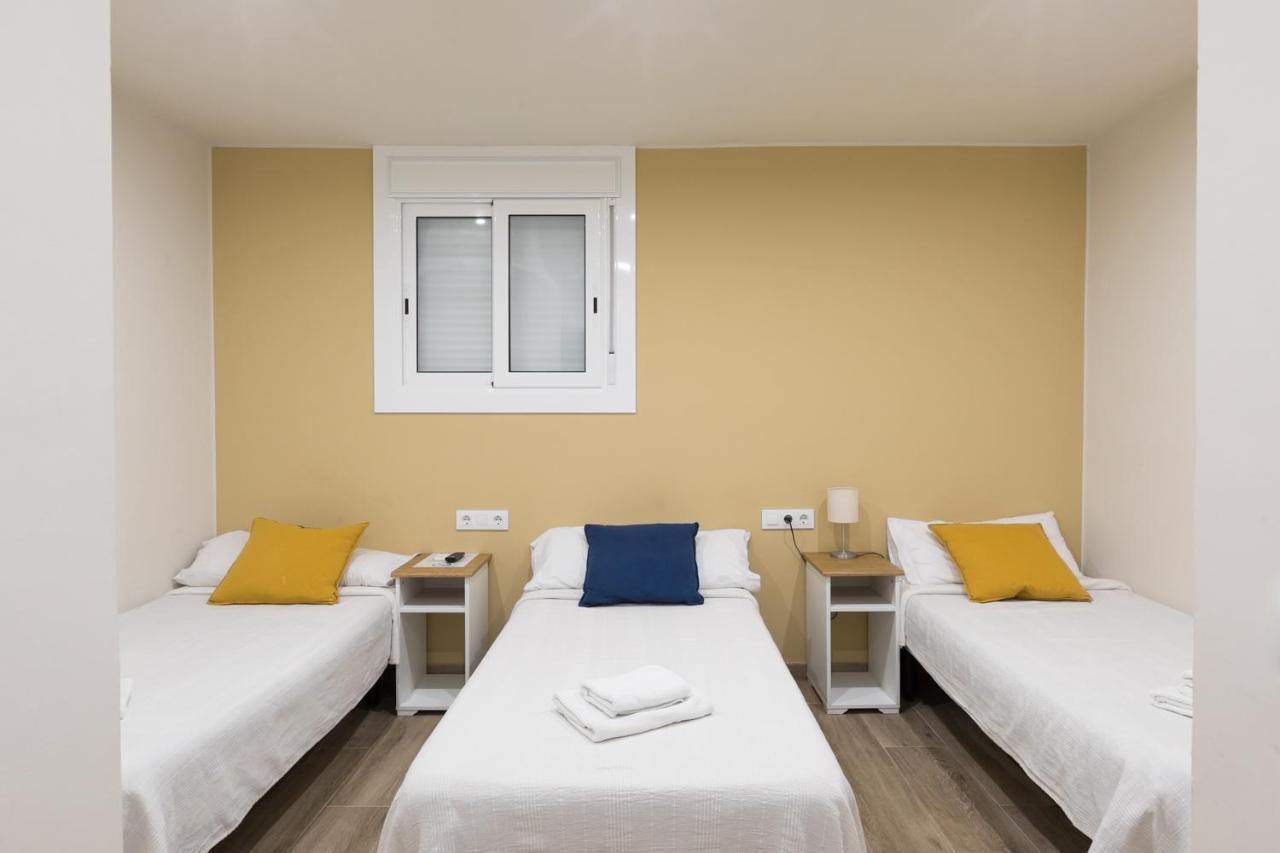 Oliveta Hostal *